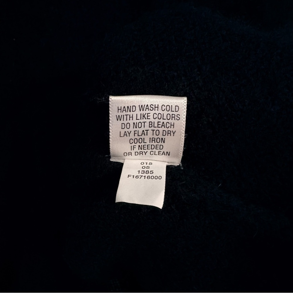 100% Cashmere Black Turtleneck Sweater Isaac Mizrahi S - Picture 7 of 7